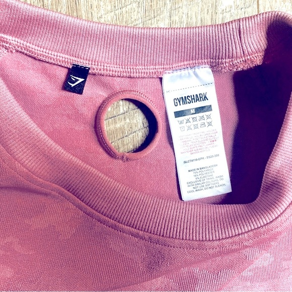 Gymshark Rose Cropped Top with Back Cutout - Picture 6 of 8